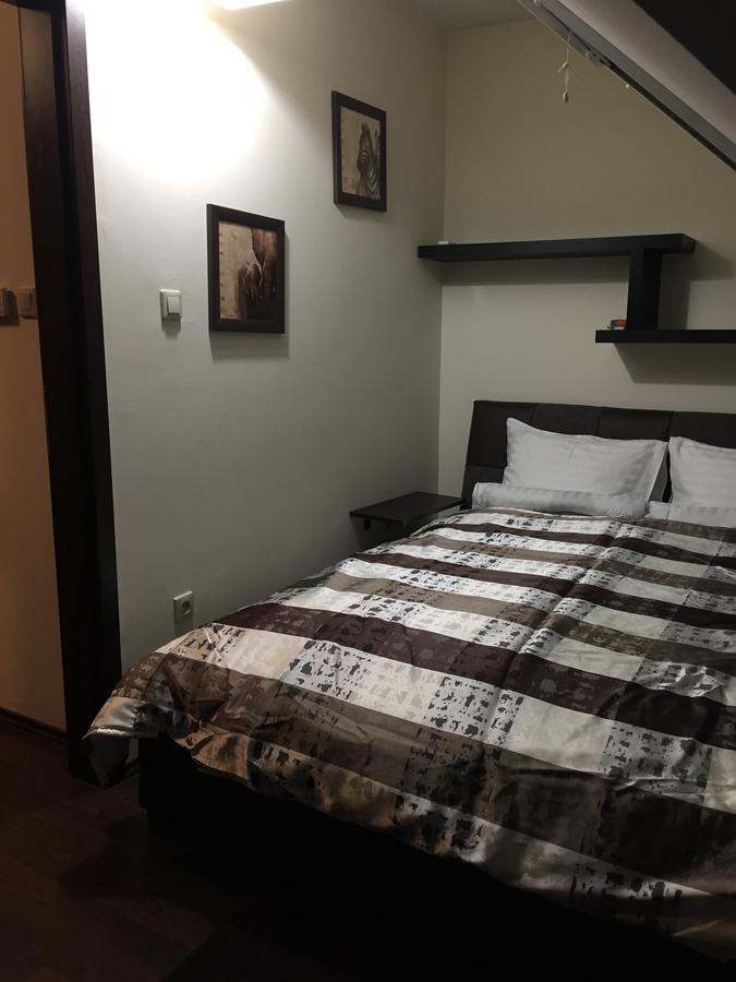 Vml Premium Apartman Mosonmagyaróvár Eksteriør bilde