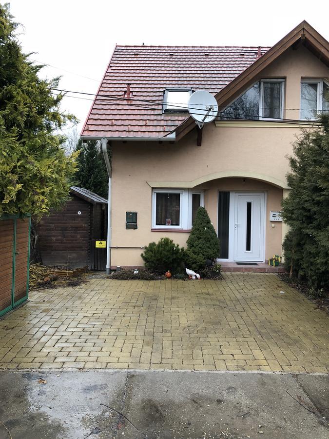 Vml Premium Apartman Mosonmagyaróvár Eksteriør bilde